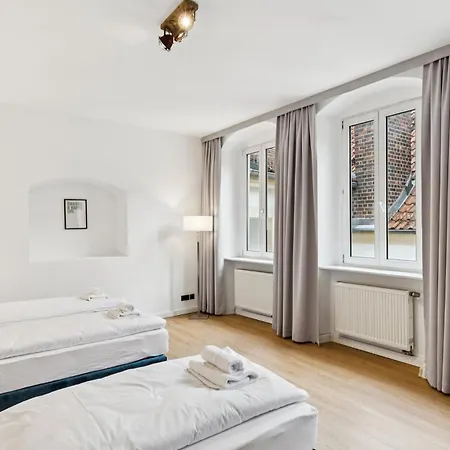Hopfenquartier Altstadt Апартаменты *