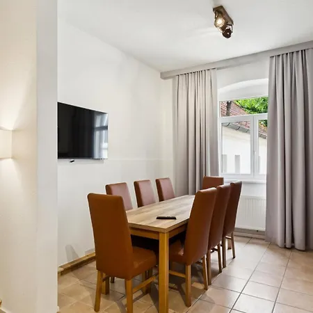 Hopfenquartier Altstadt Апартаменты *
